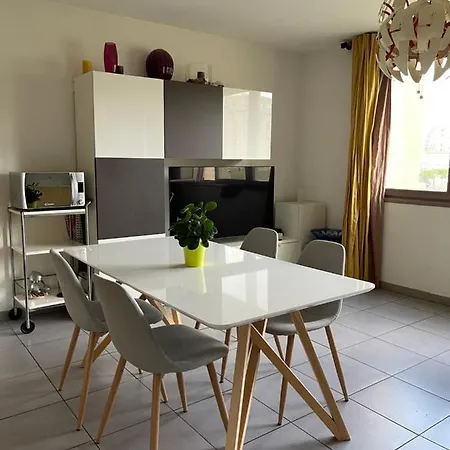 Apartment T3 Sur L'esplanade De L'europe *
