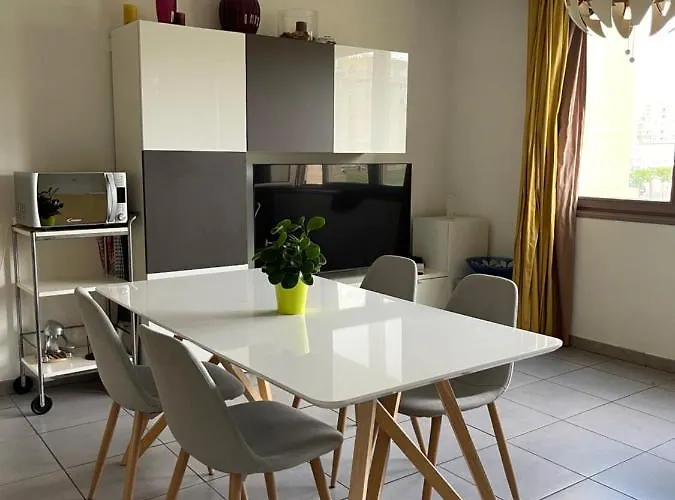 Apartamento T3 Sur L'esplanade De L'europe *